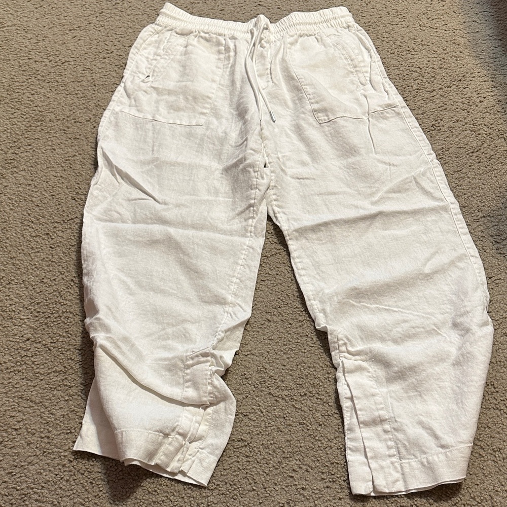 Women’s White Casual Pants